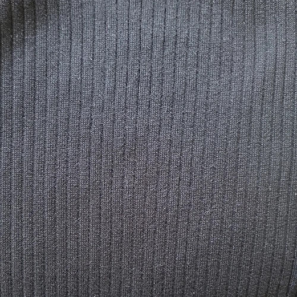 Good American Black Ribbed Knit Midi Dress with Ties - Size 2 (Medium) - Picture 4 of 8